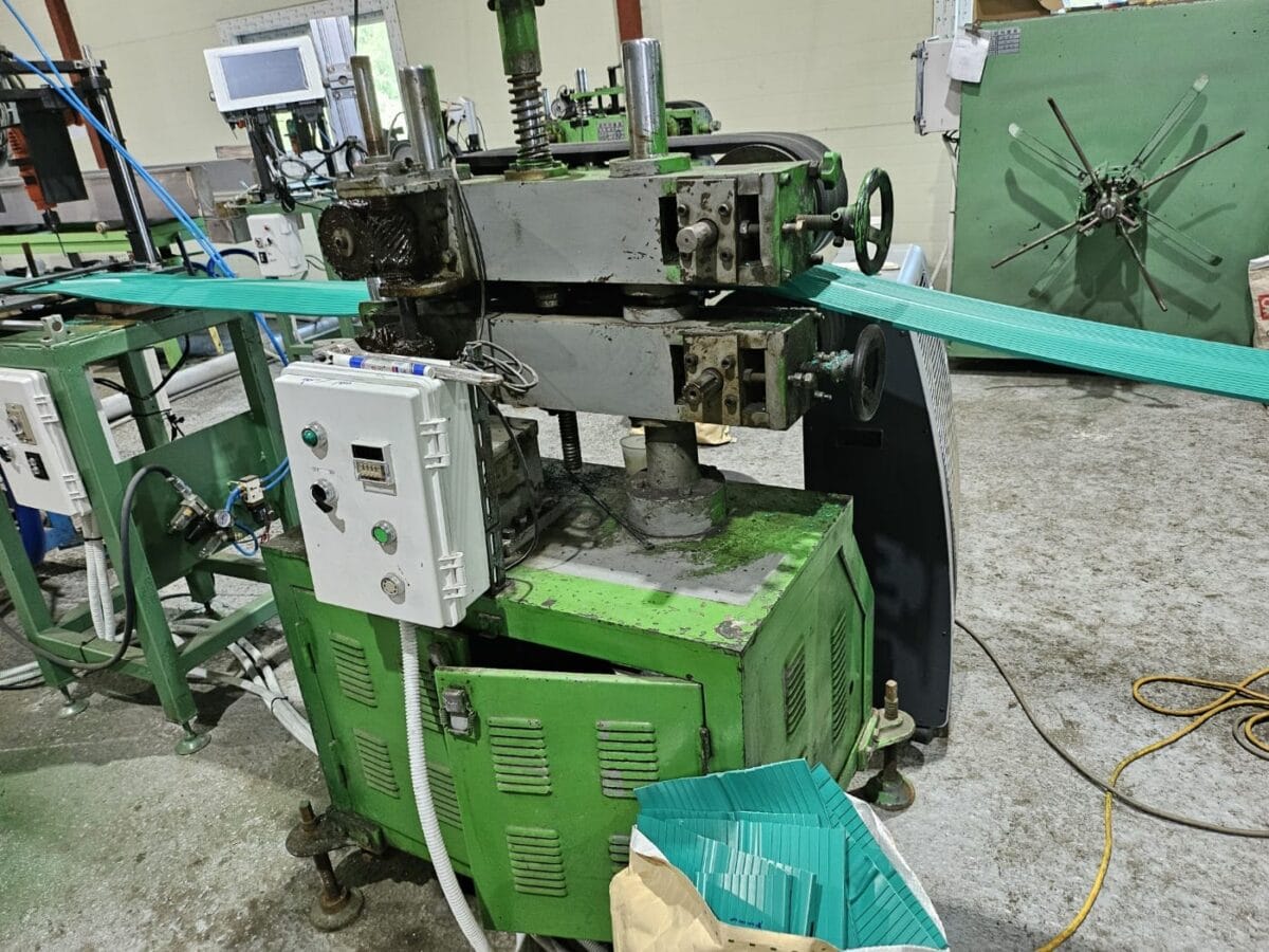 ⁦PVC STOPWATER extruder for cement concrete wall⁩ - الصورة ⁦6⁩